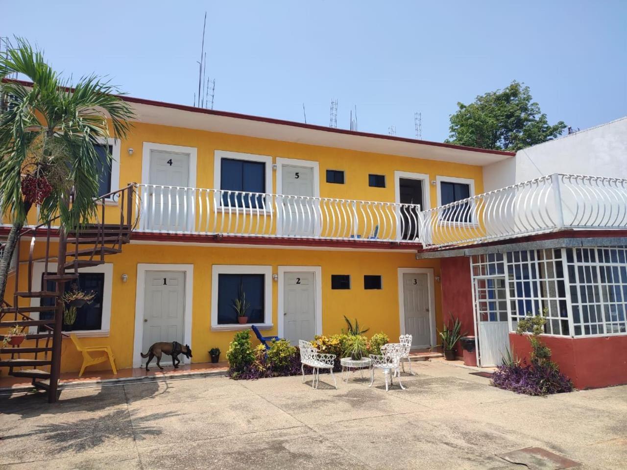 Hotel Pardo Tenosique de Pino Suarez Εξωτερικό φωτογραφία